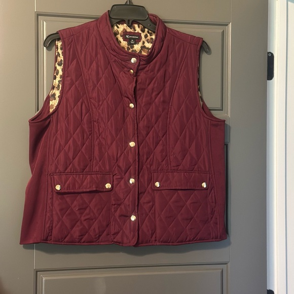 New Directions Burgundy Quilted Vest with Leopard Print Will sell separately - Picture 1 of 10